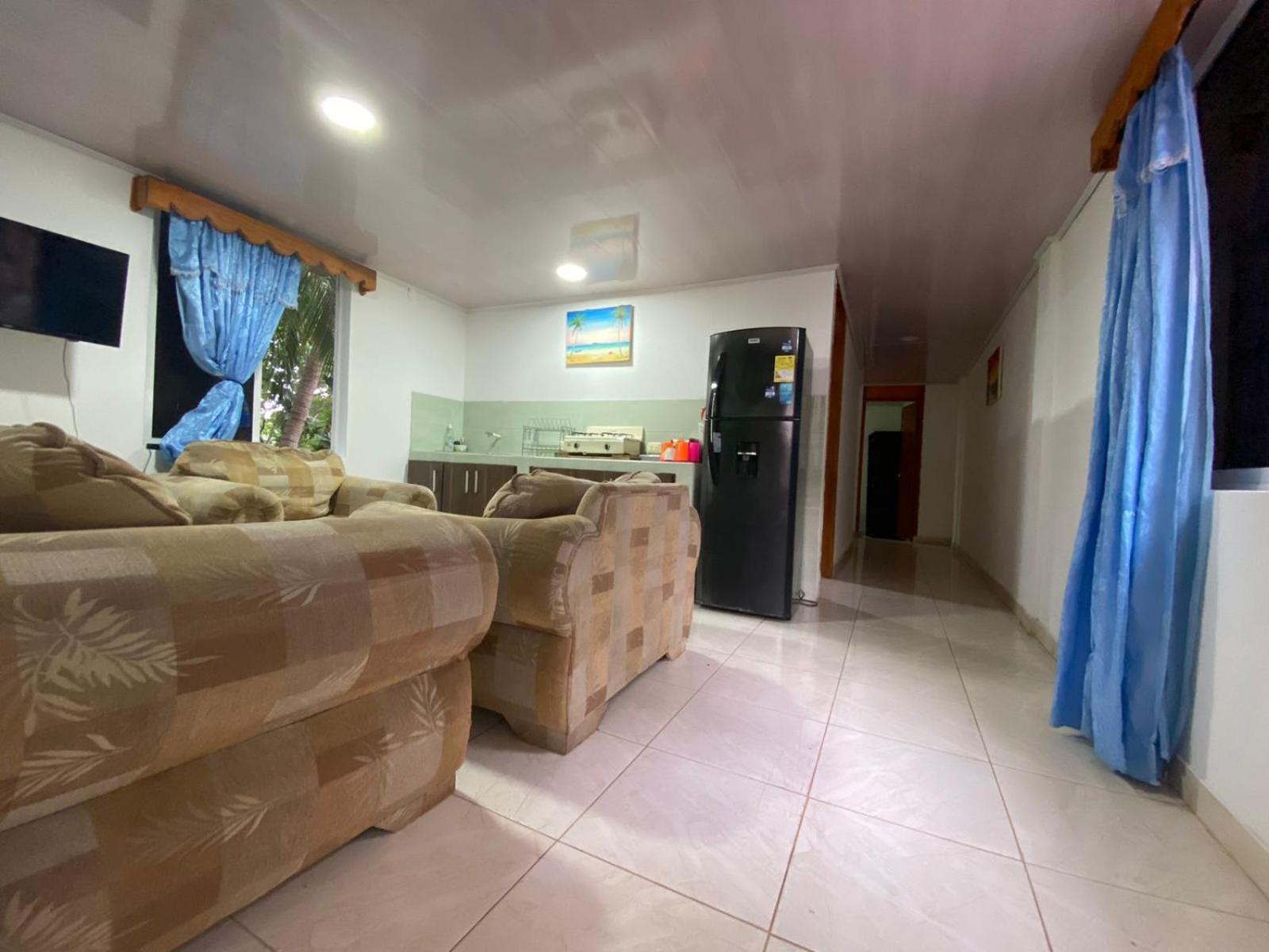 Nativa Derma's Inn San Andrés