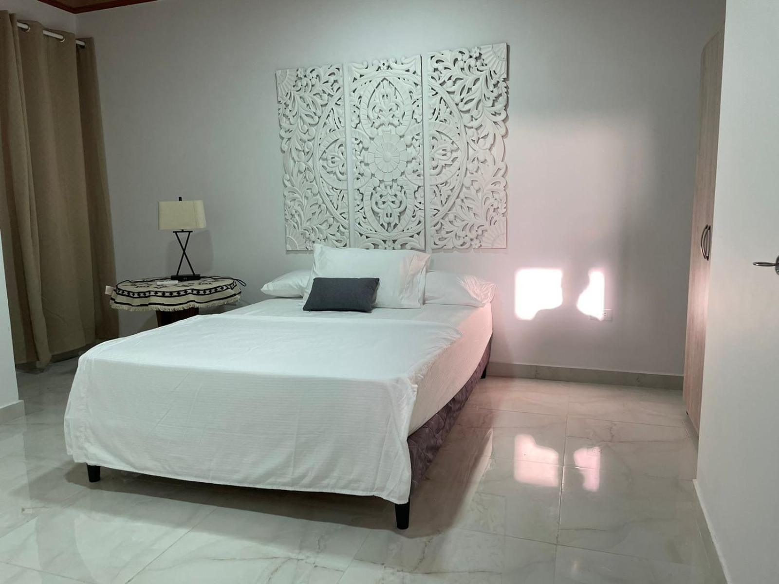 Alka's Paradise And * San Andrés