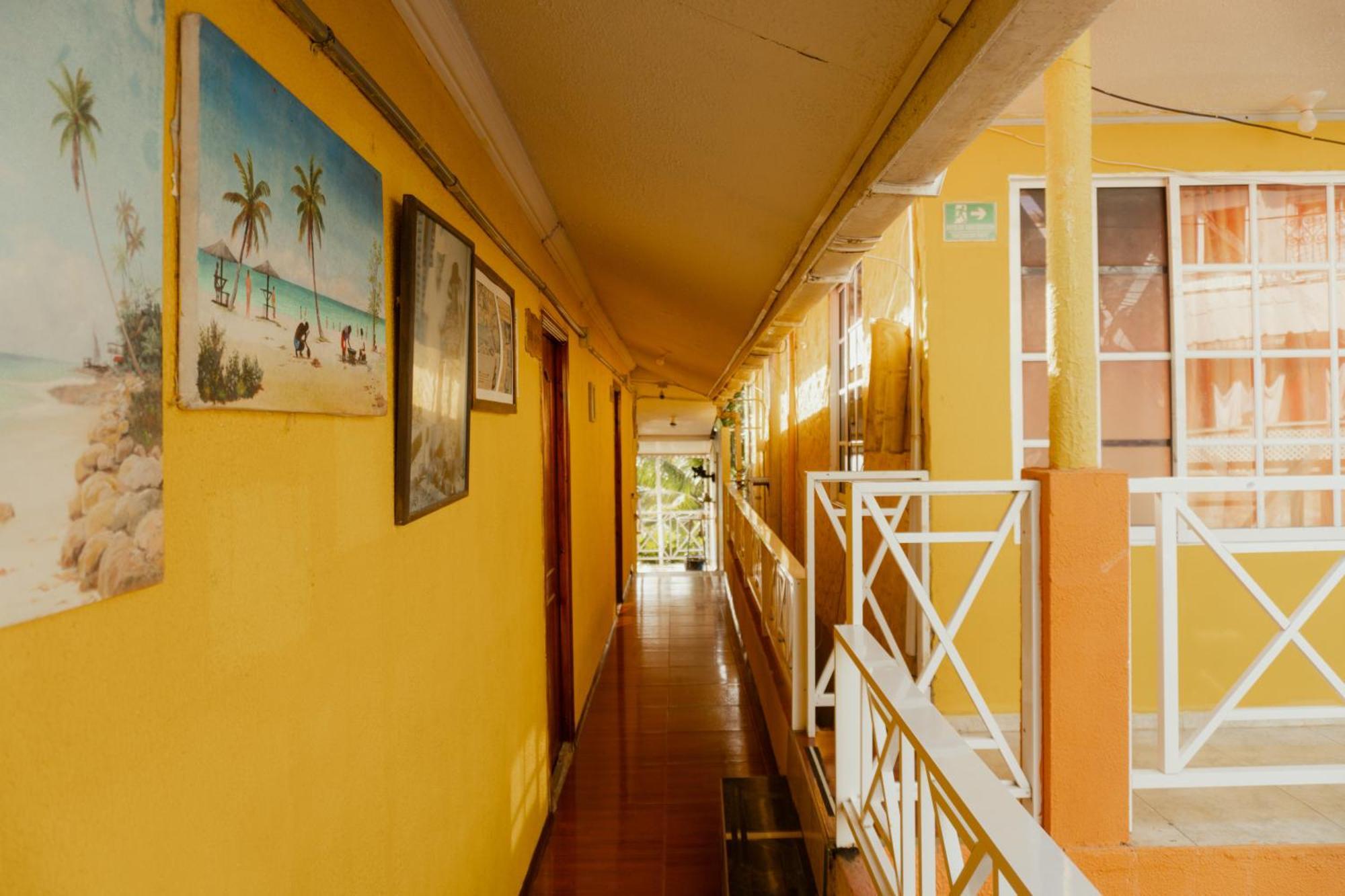 Nativa Derma's Inn San Andrés