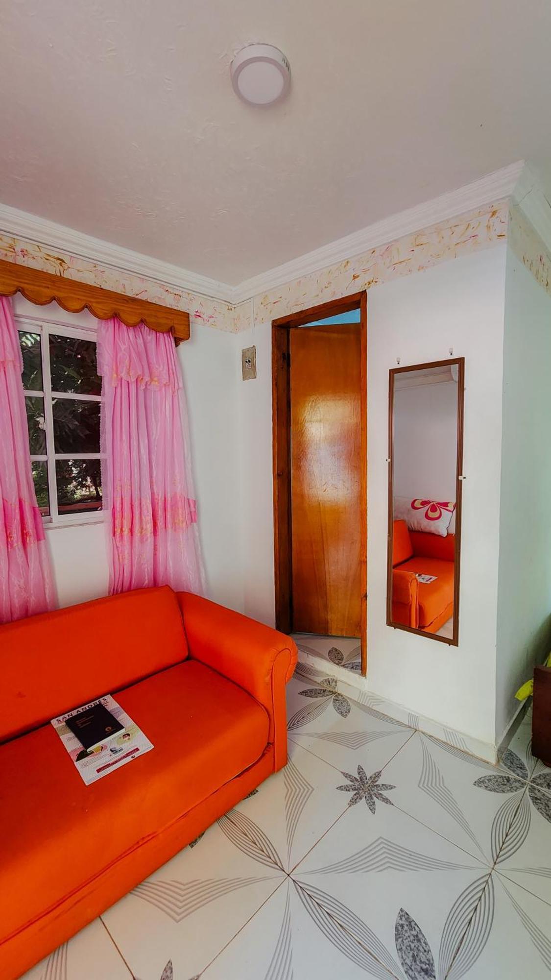 Nativa Derma's Inn 2*