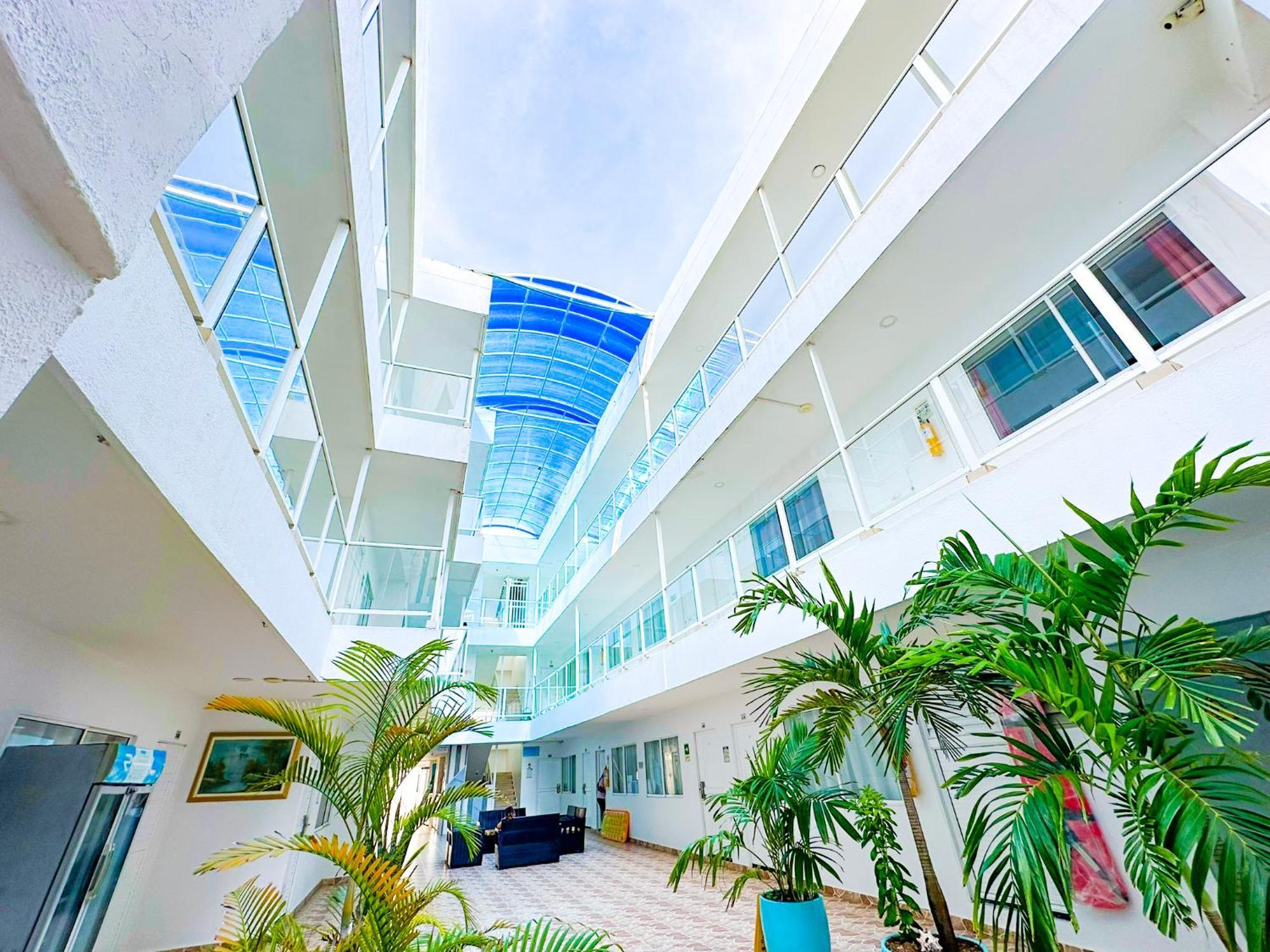 Aparthotel Caribbean Island 3*