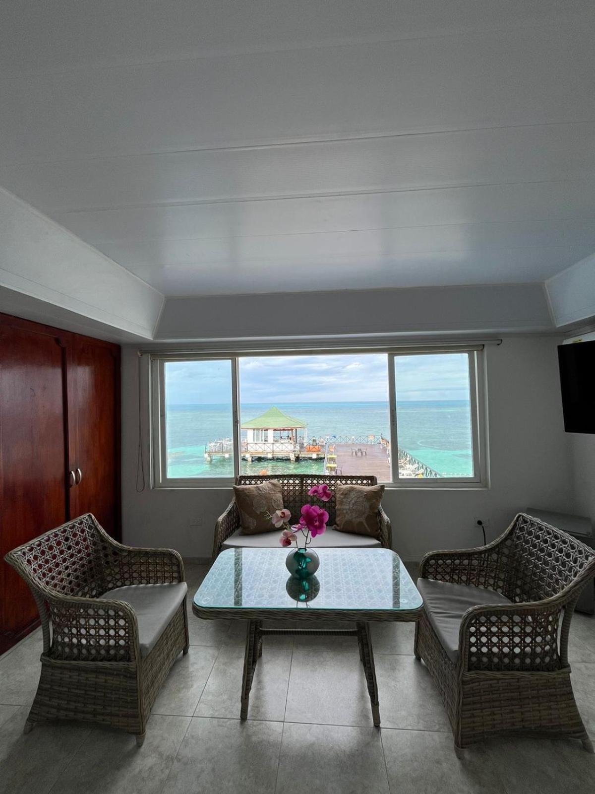 Lord Pierre Hotel San Andrés