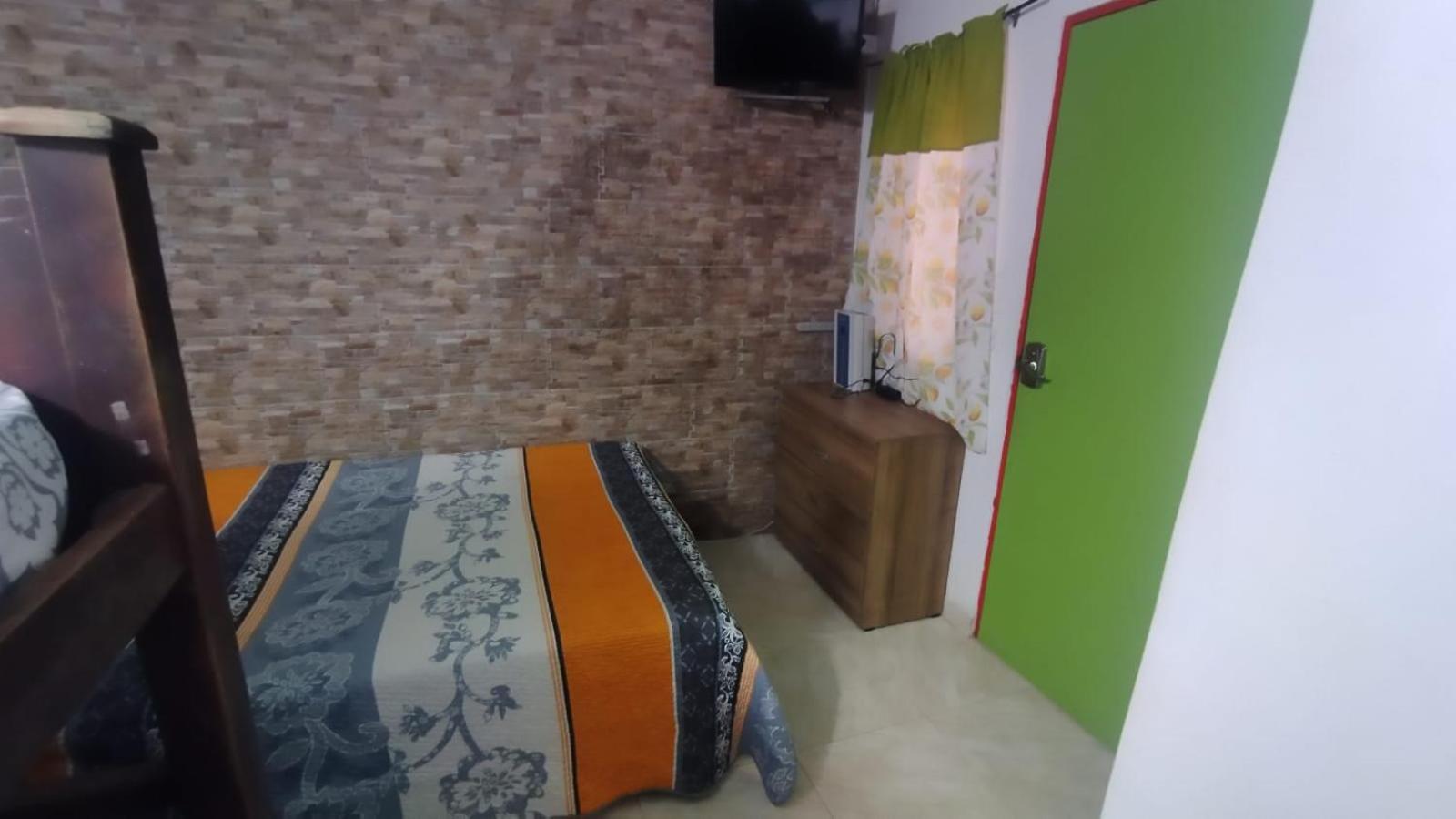 Playeras Con Bano Privado 80m De La Playa * San Andrés