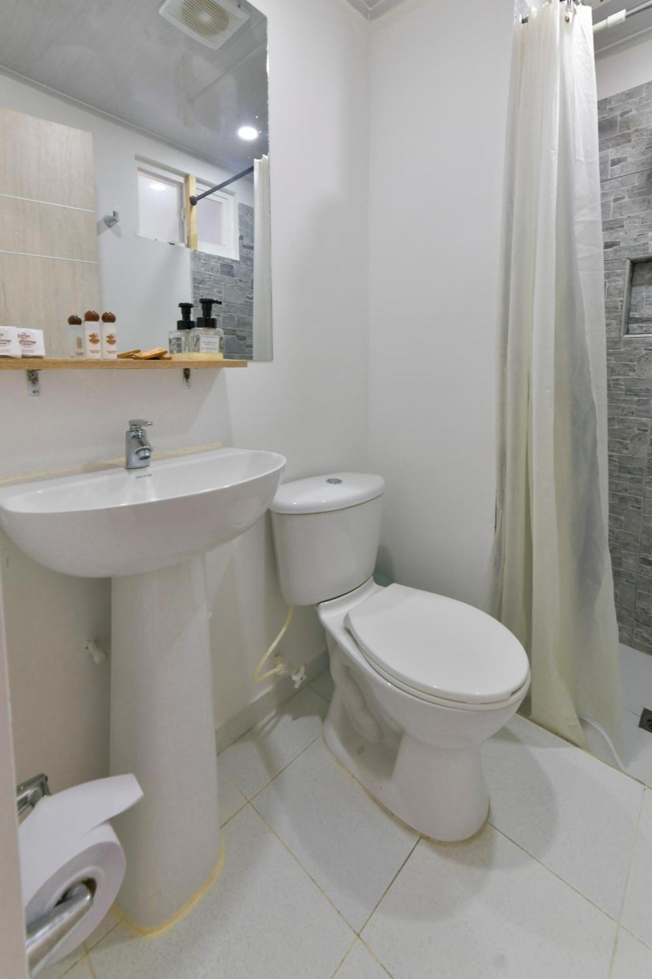 Lunas Hotel