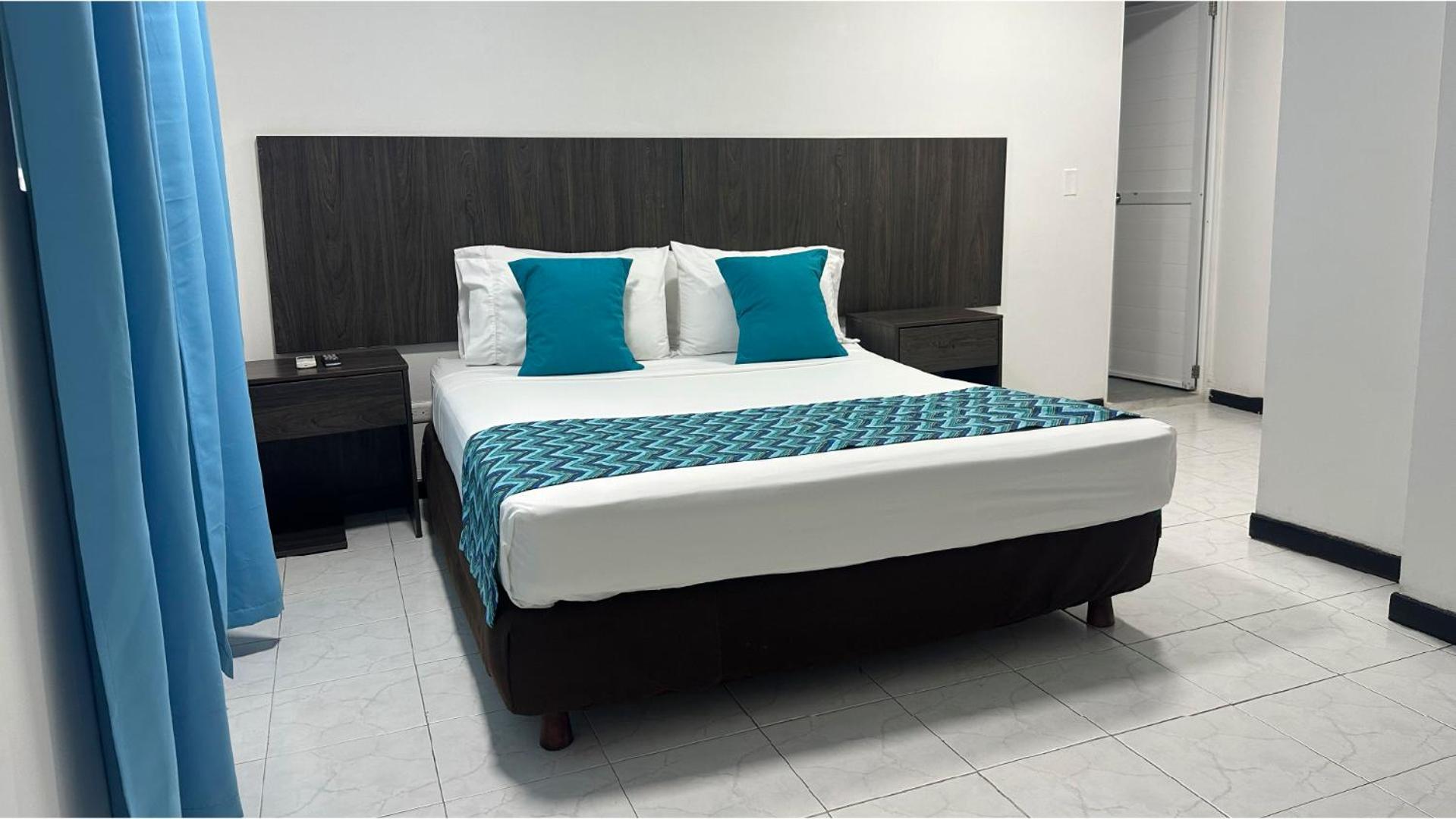 On Vacation Tower Hotel 3*