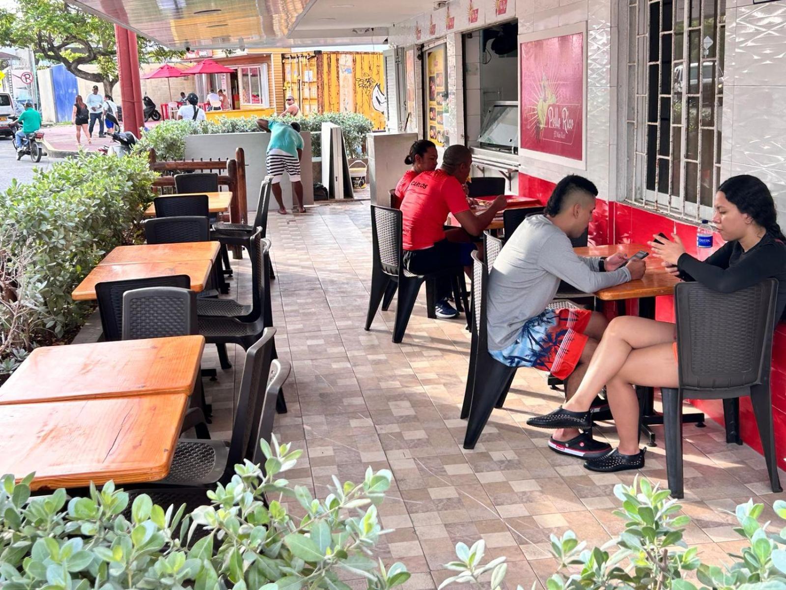Sweet Caribbean Airport Hotel 3*
