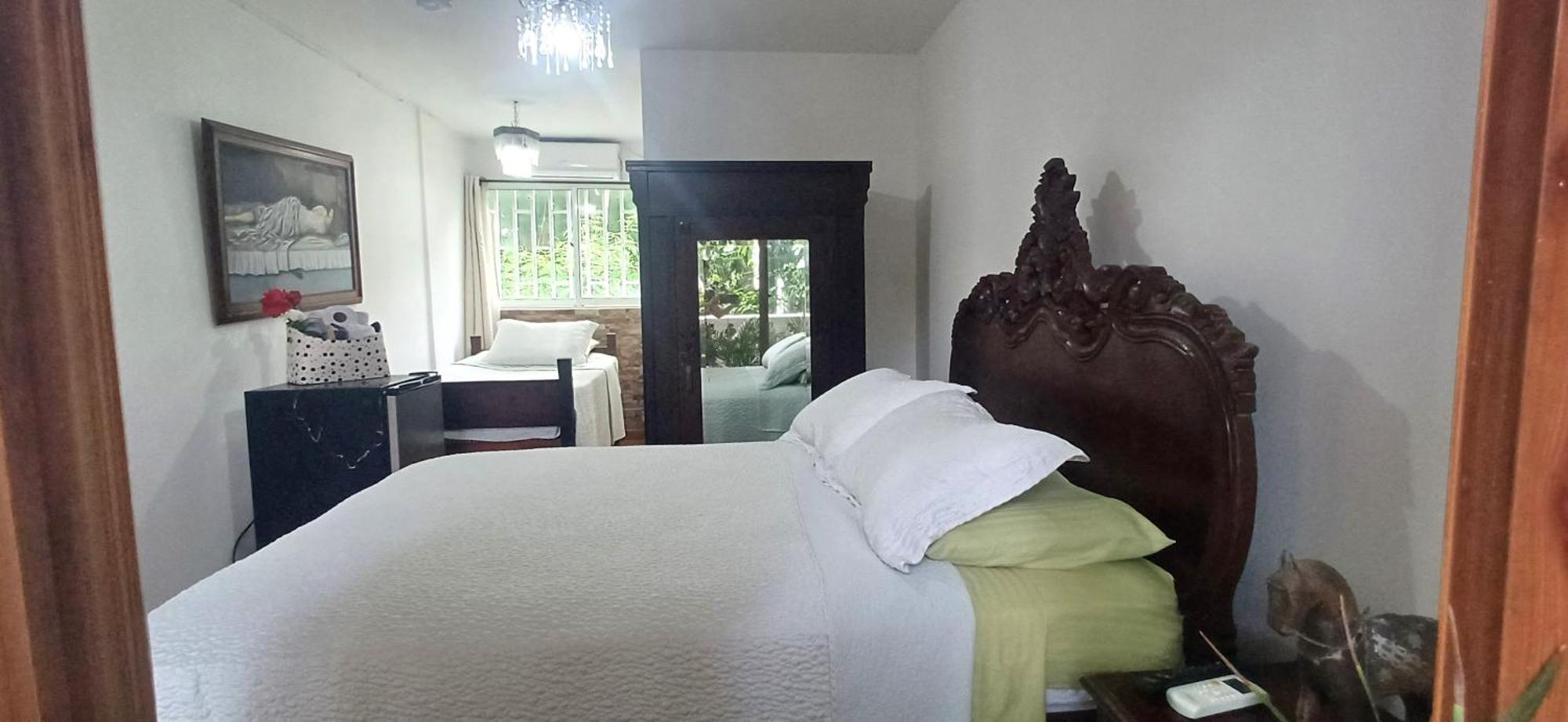 Casa Del Banquete Hotel