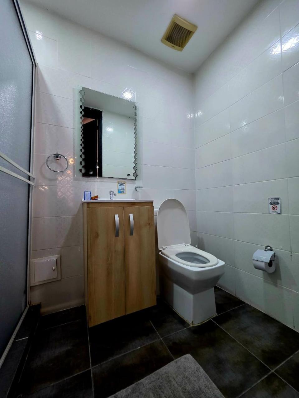Classic Vip Hotel *