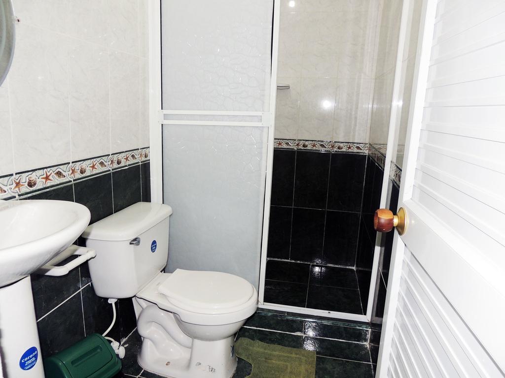 Limsor Apartahotel 2*