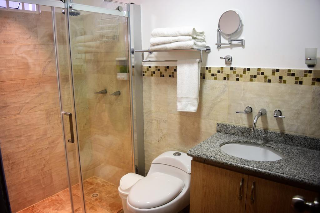 Aparthotel Sea Colors 3*