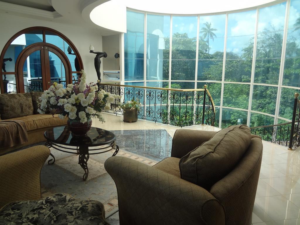 Boutique South Hotel 3*