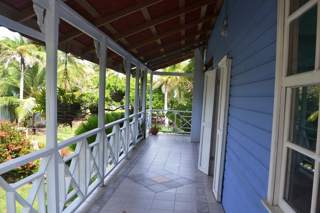 Islander House On Rocky Cay