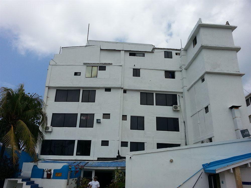 Hotel On Vacation 2*
