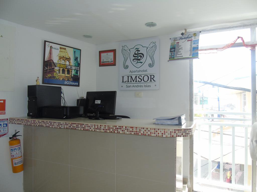 Apartahotel Limsor 2*