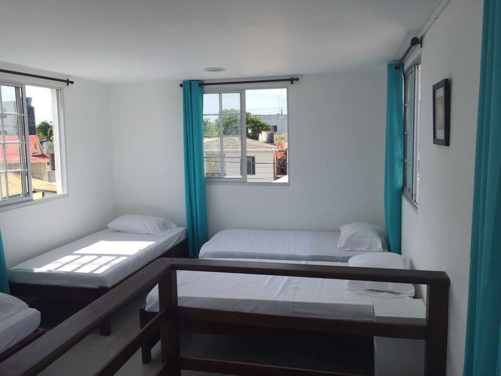 Inn Connolly *