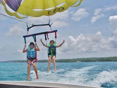 Mary Hosting Sarie Bay * San Andres (San Andres and Providencia Islands)