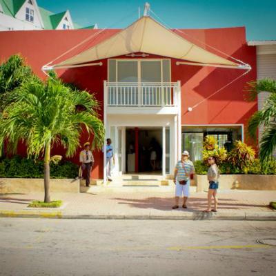 Decameron Delfines - 3*
