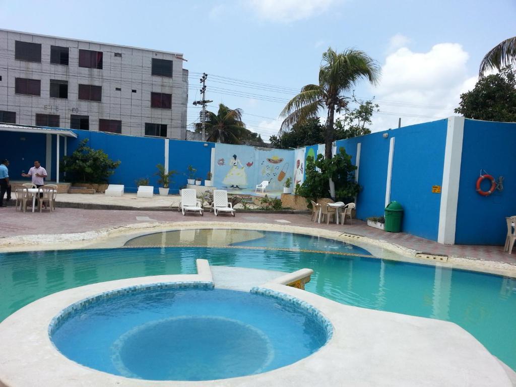 On Vacation Hotel 2*