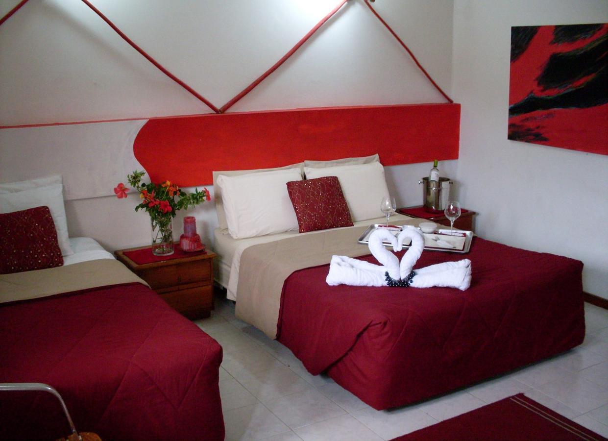 Red Cay Hotel