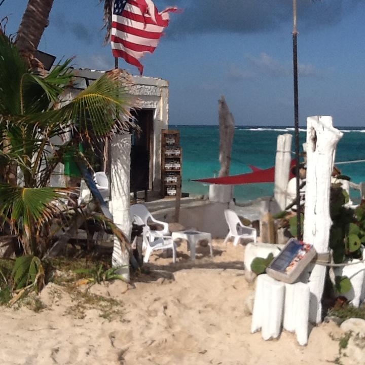 Red Cay Hotel