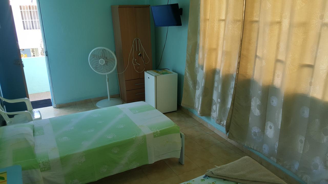 Henry Sede Centro Inn