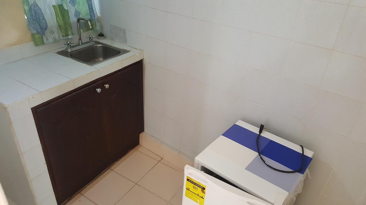 Henry Sede Centro Inn San Andrés