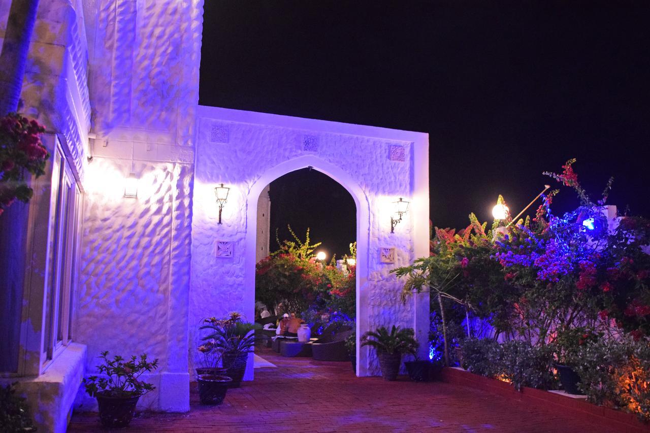 Hotel Le Castel Blanc Boutique 4*