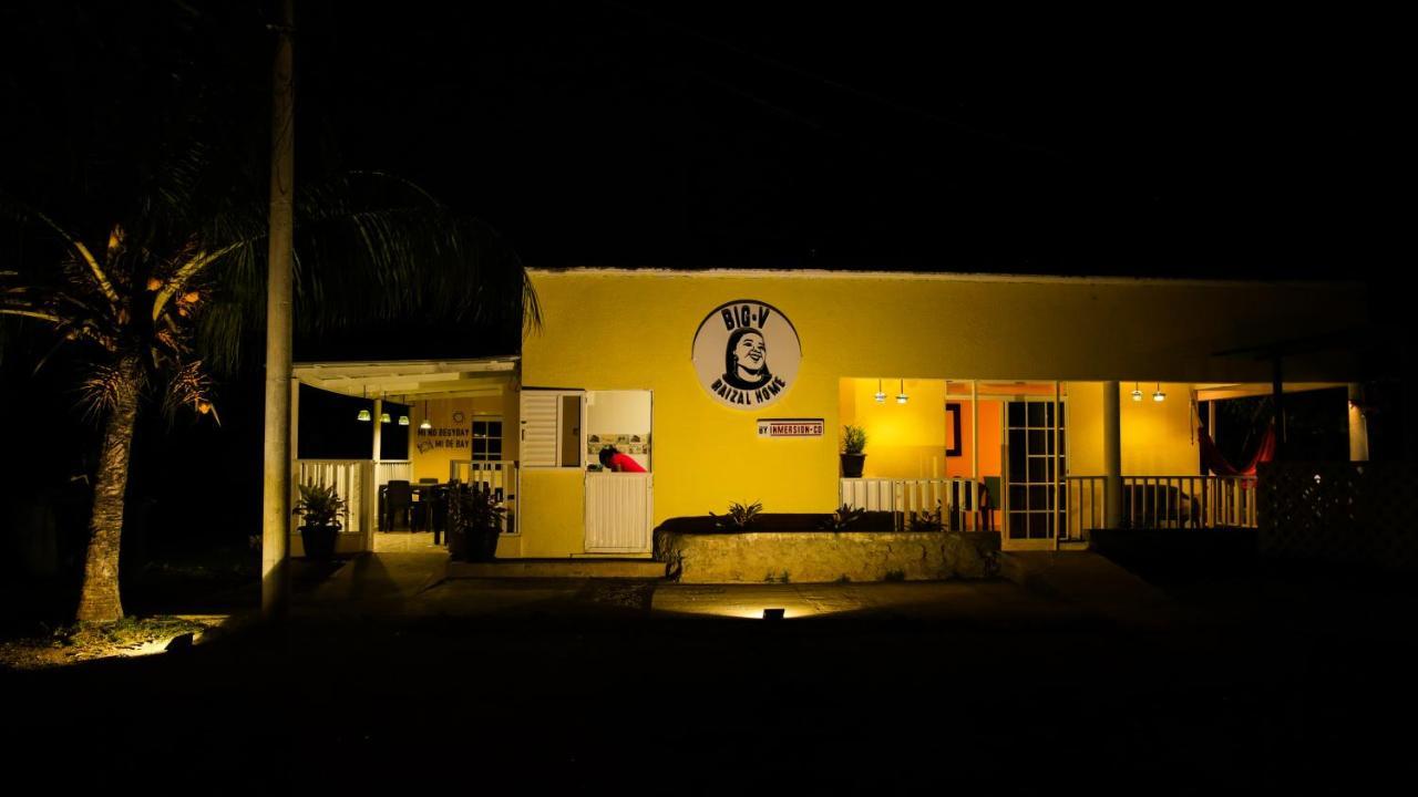 Hostal Big V Raizal *