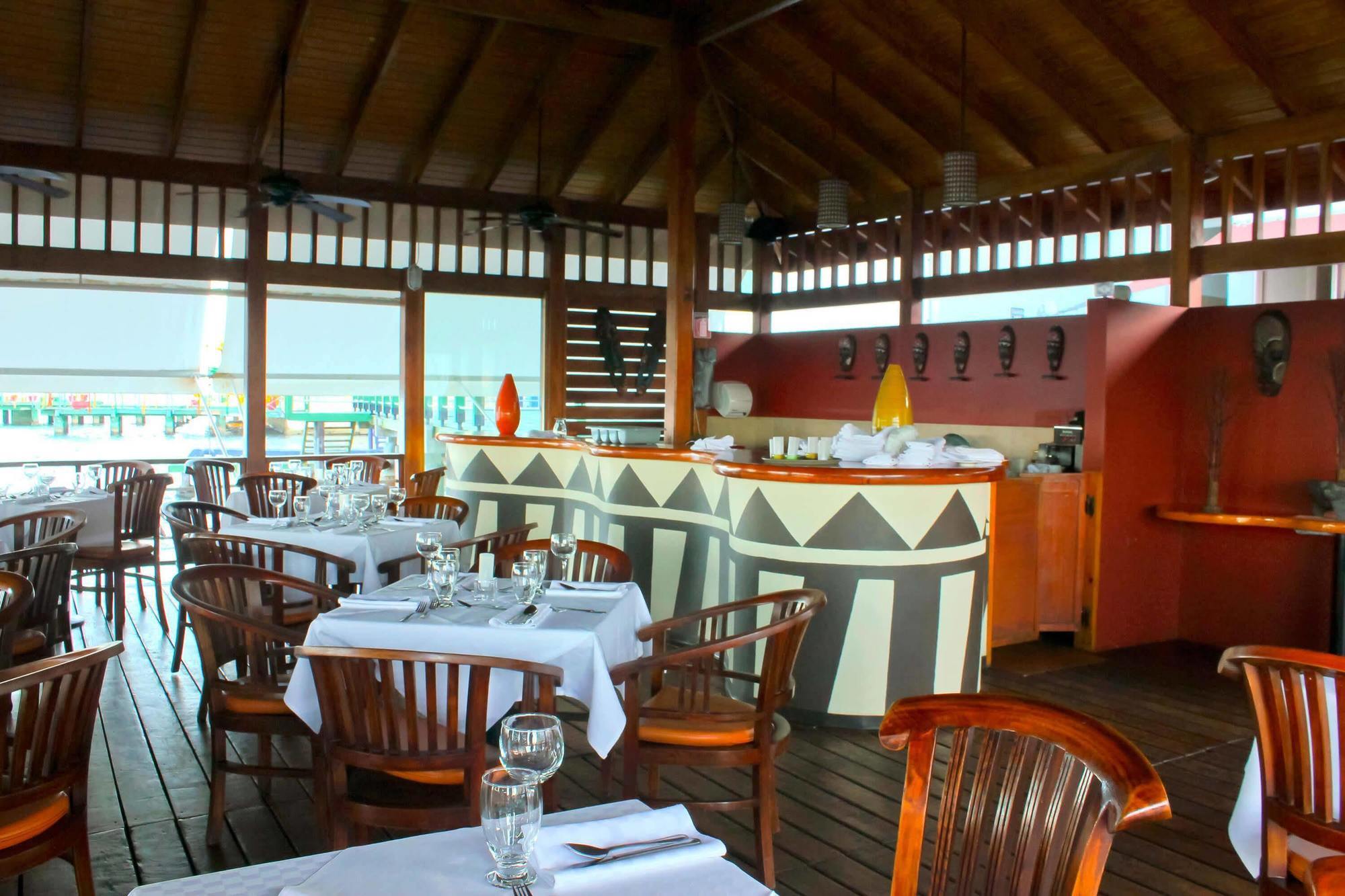 Resort Decameron Delfines - San Andrés