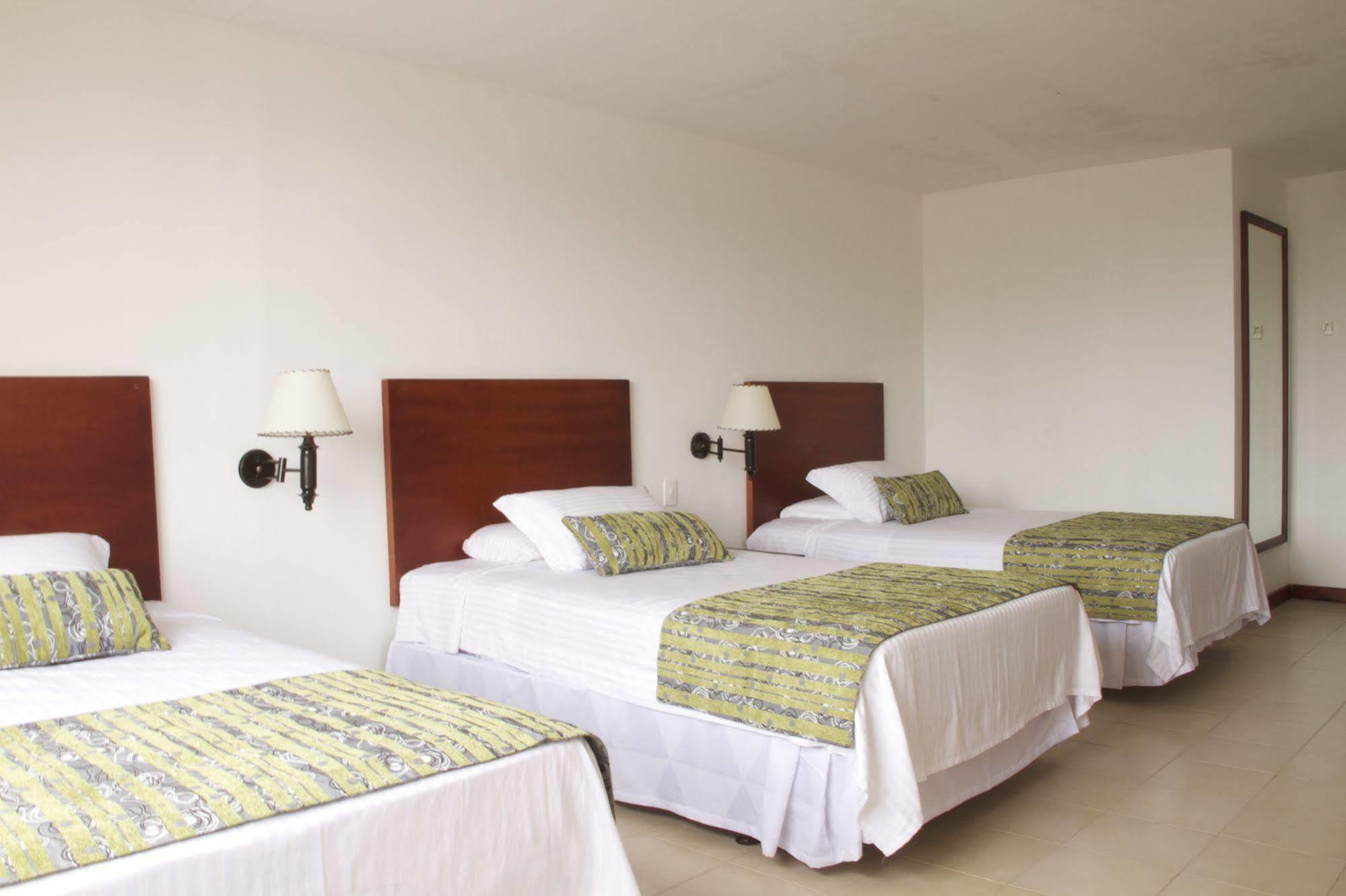 Hotel Sol Caribe 4*