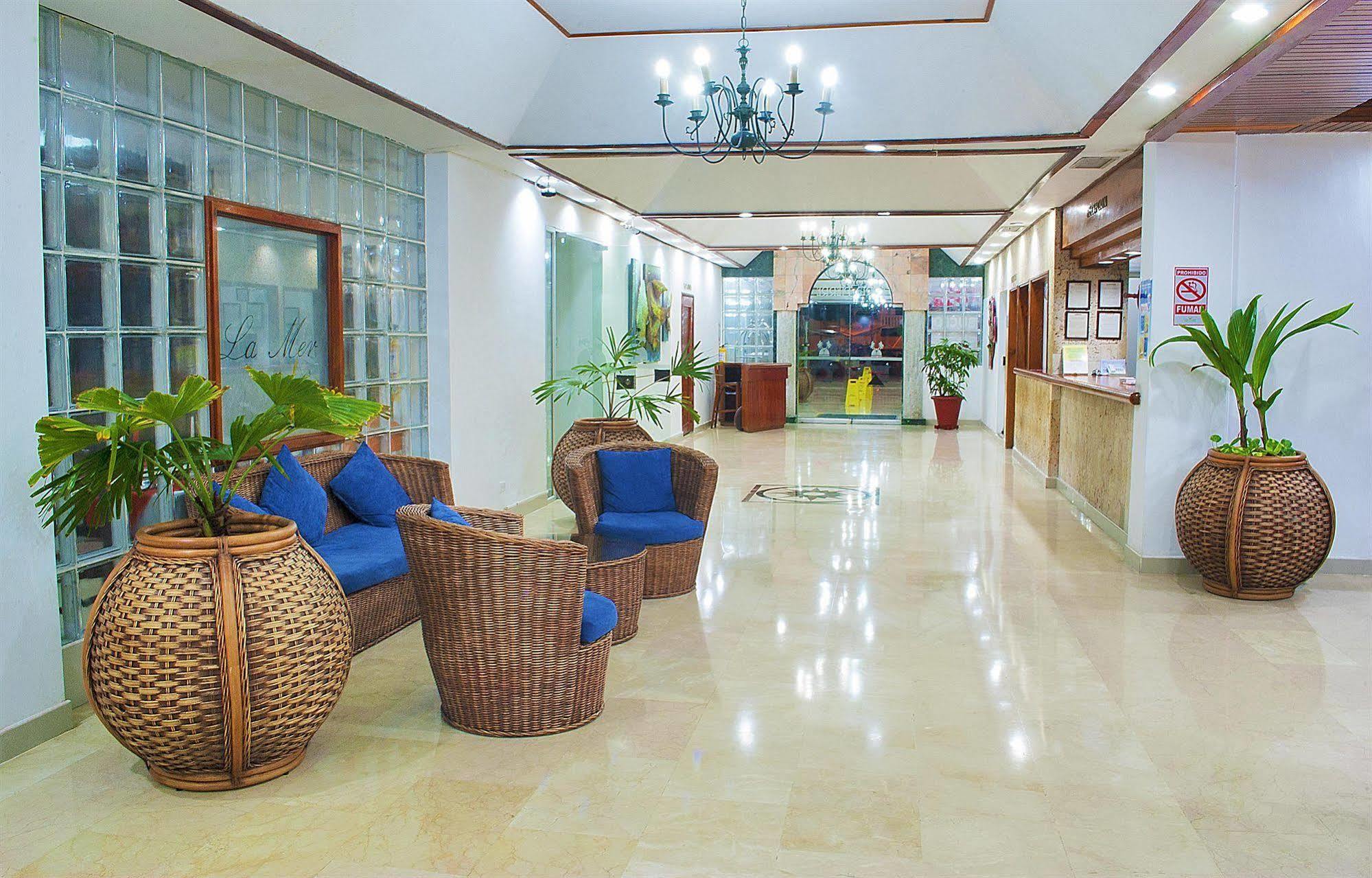 Lord Pierre Hotel 3*