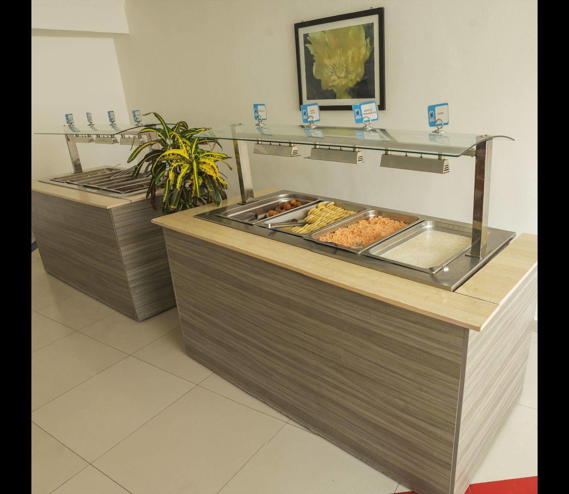 On Vacation Hotel