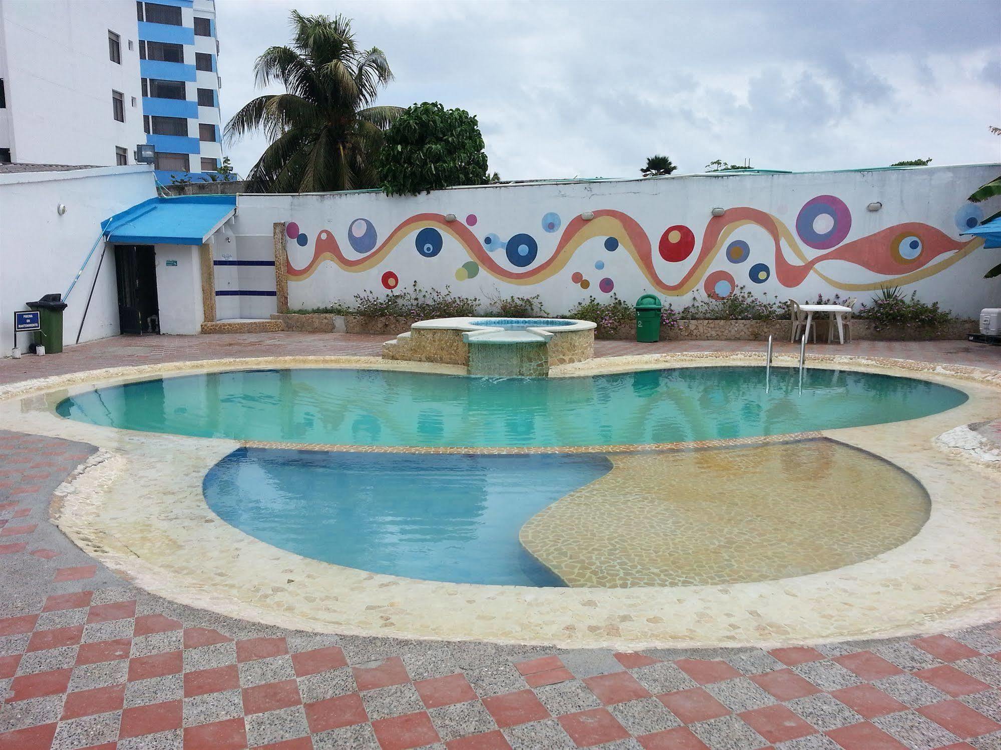On Vacation Hotel