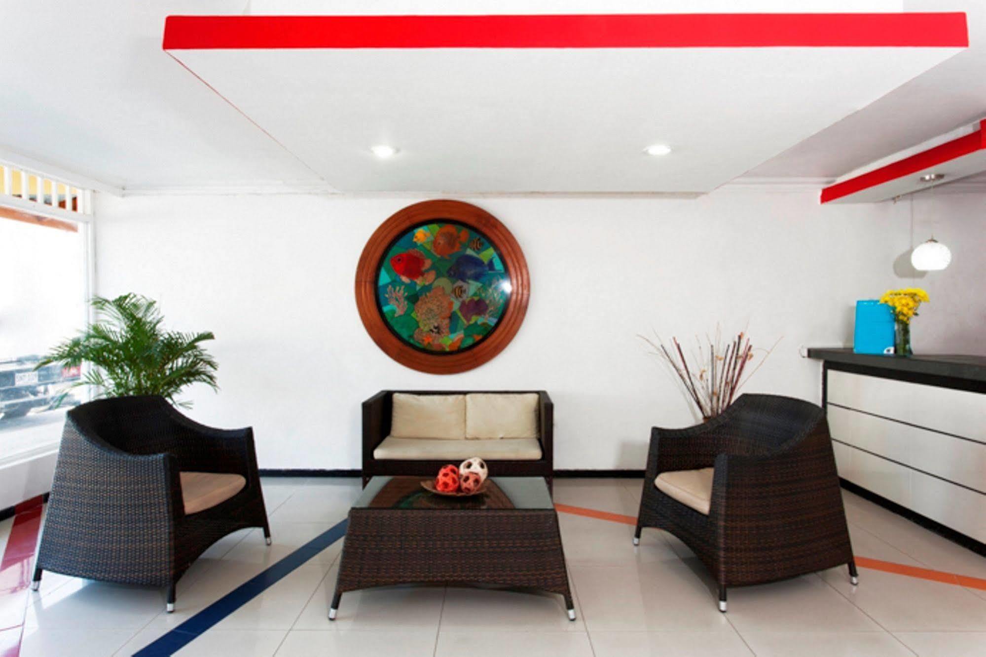 On Vacation Hotel 2*
