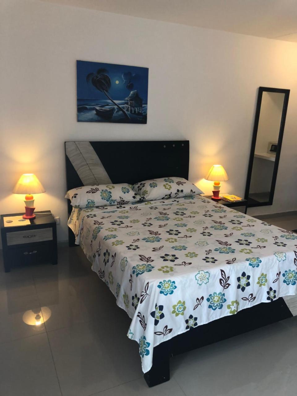 Limsor Apartahotel 2*