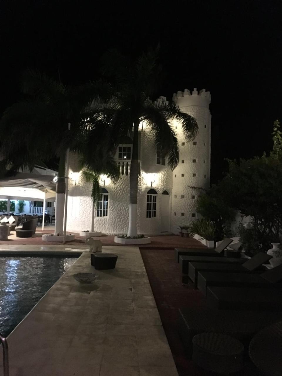 Le Castel Blanc Boutique Hotel