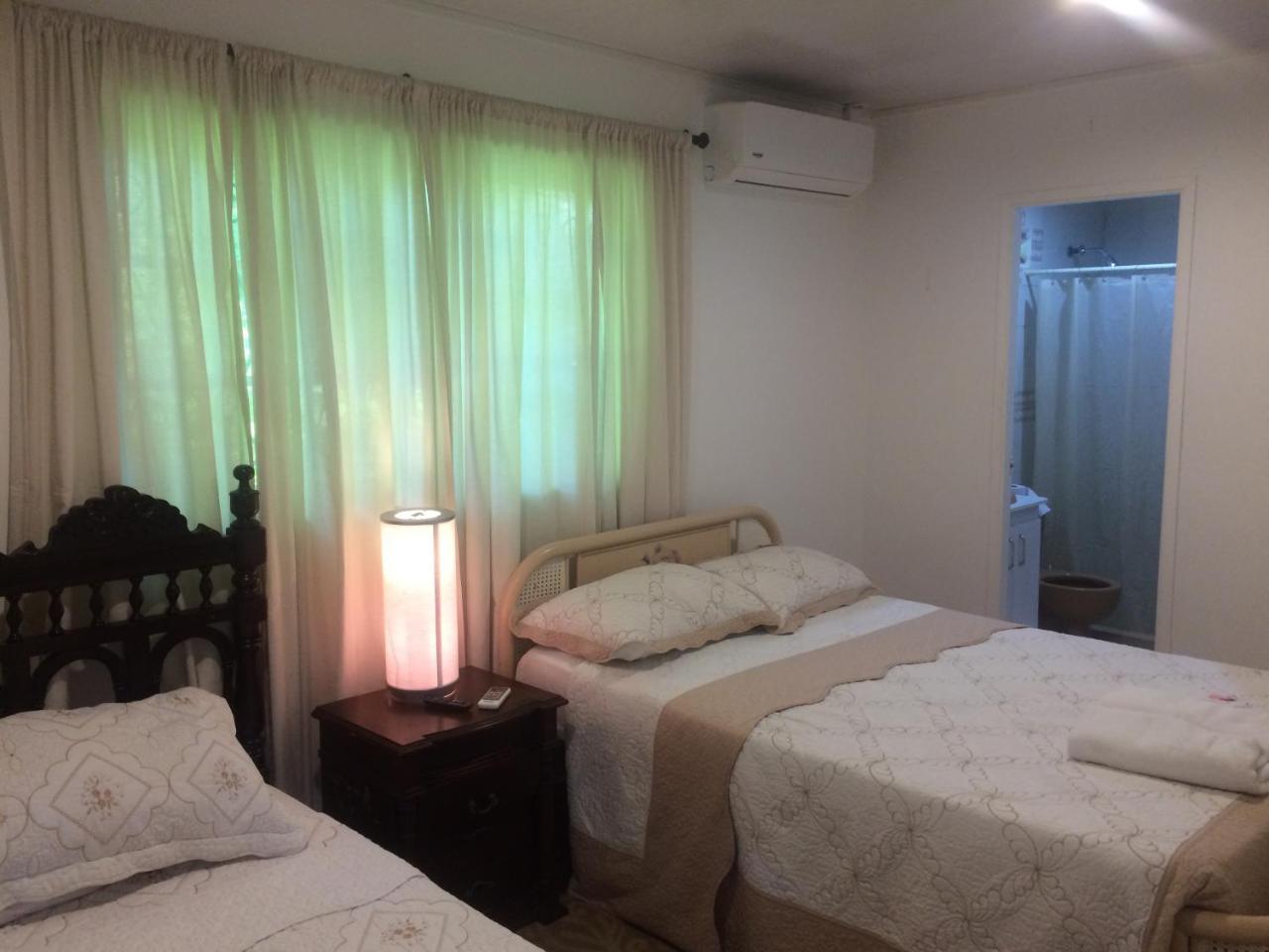 Hostal Casa D' Linda *