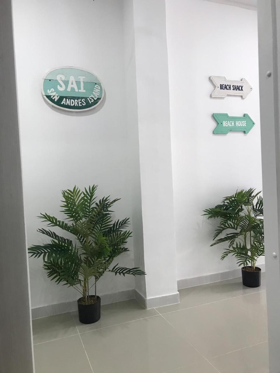 Inn Tropical Breeze Aeropuerto