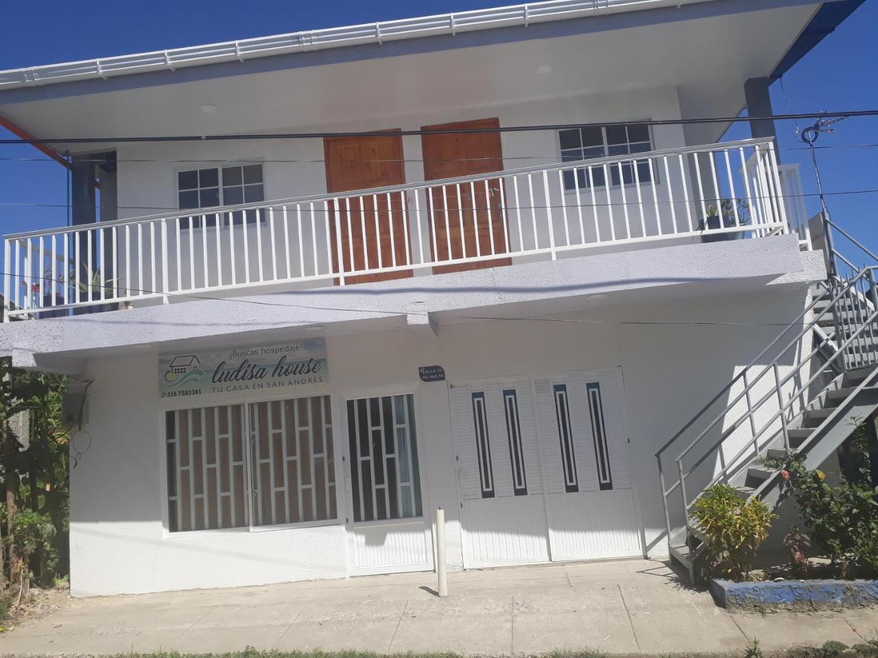 Guest house Ludisa House San Andres (San Andres and Providencia Islands)