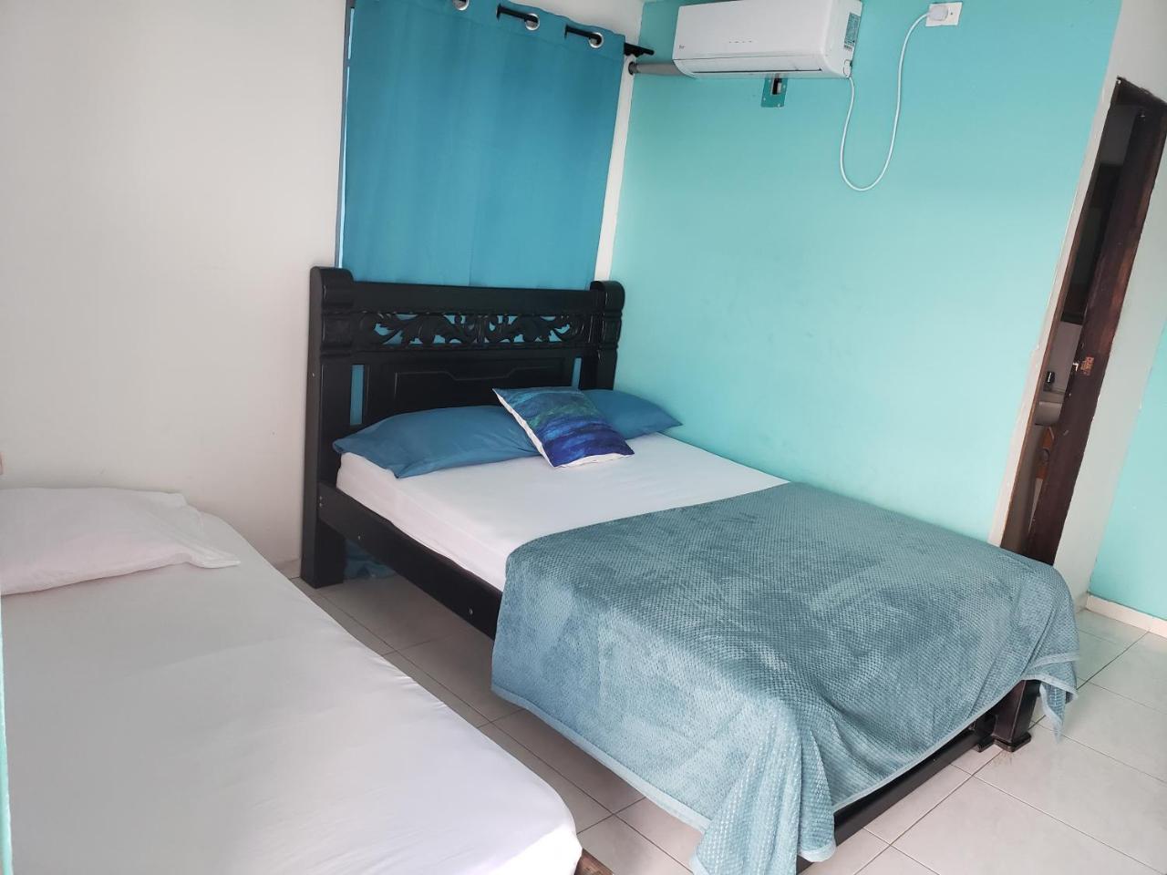 Hotal Blue Star * San Andrés