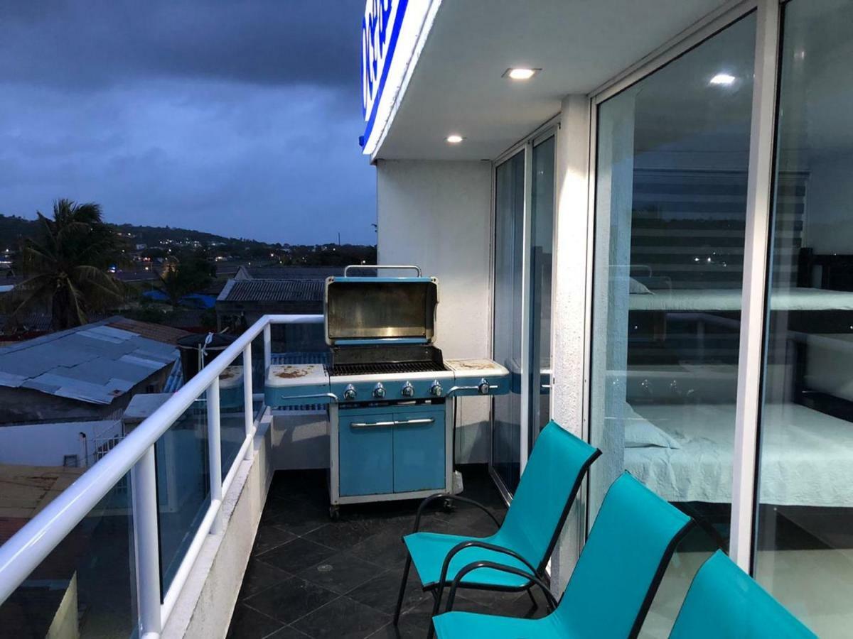 Ocean Blue Hotel *