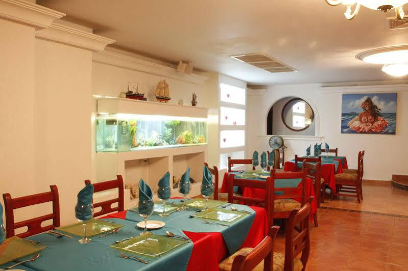 Sol Caribe Hotel 4*