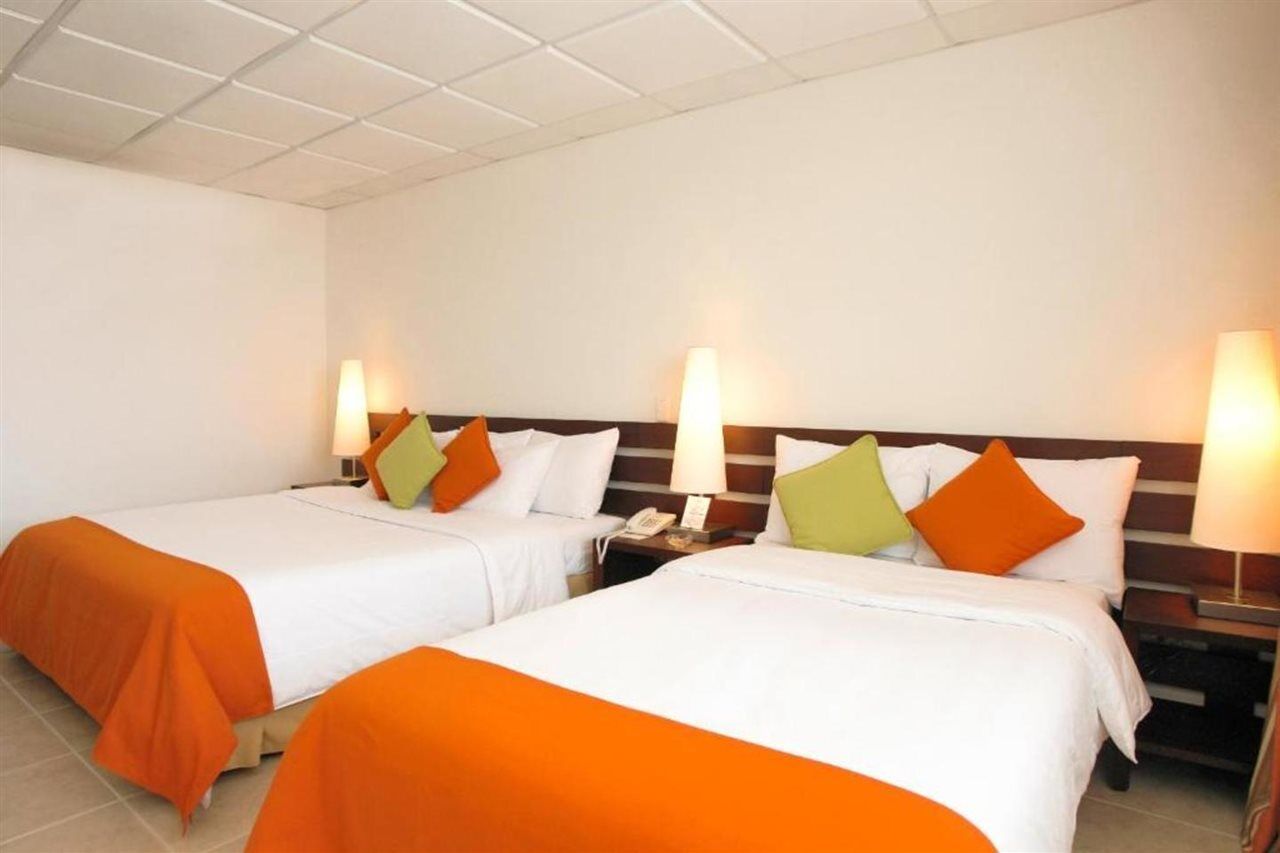 Resort Decameron Delfines - 3*