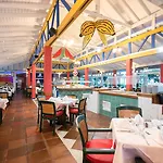 Decameron San Luis