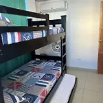 Russ Apartment Diagonal Comando