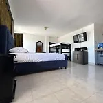 Sarie Bay Loft