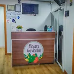 Flowers Garden Inn
