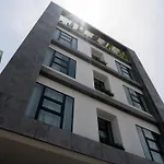 Delamar Hotel