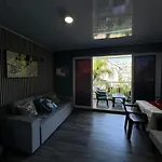 Apartamento De Dos Habitaciones En Hospedaje Solymar Sarie Bay