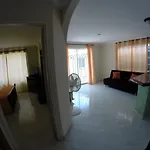 Zippy\'S Sea View Apartments